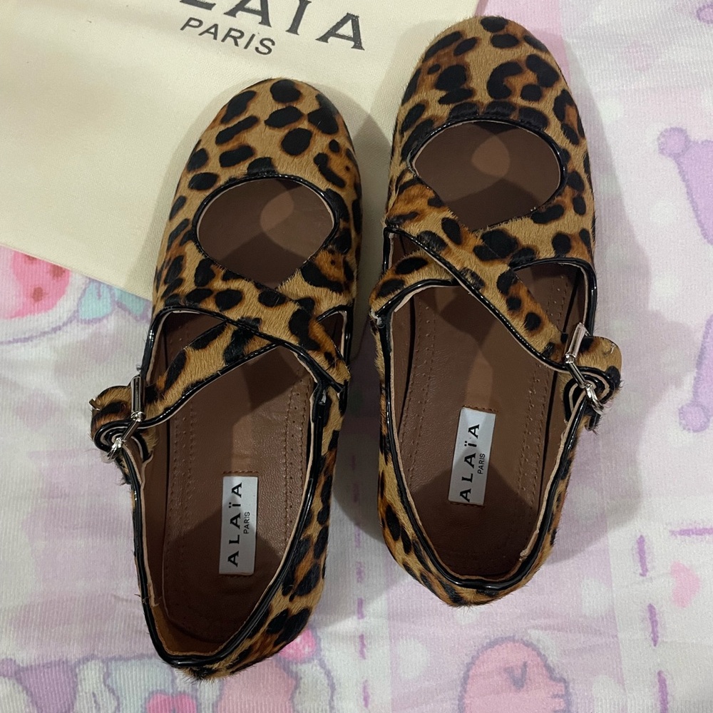 Alaia Leopard Print Mary Jane Flats - Brown